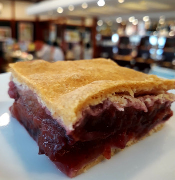 Placinta cu visine fara zahar